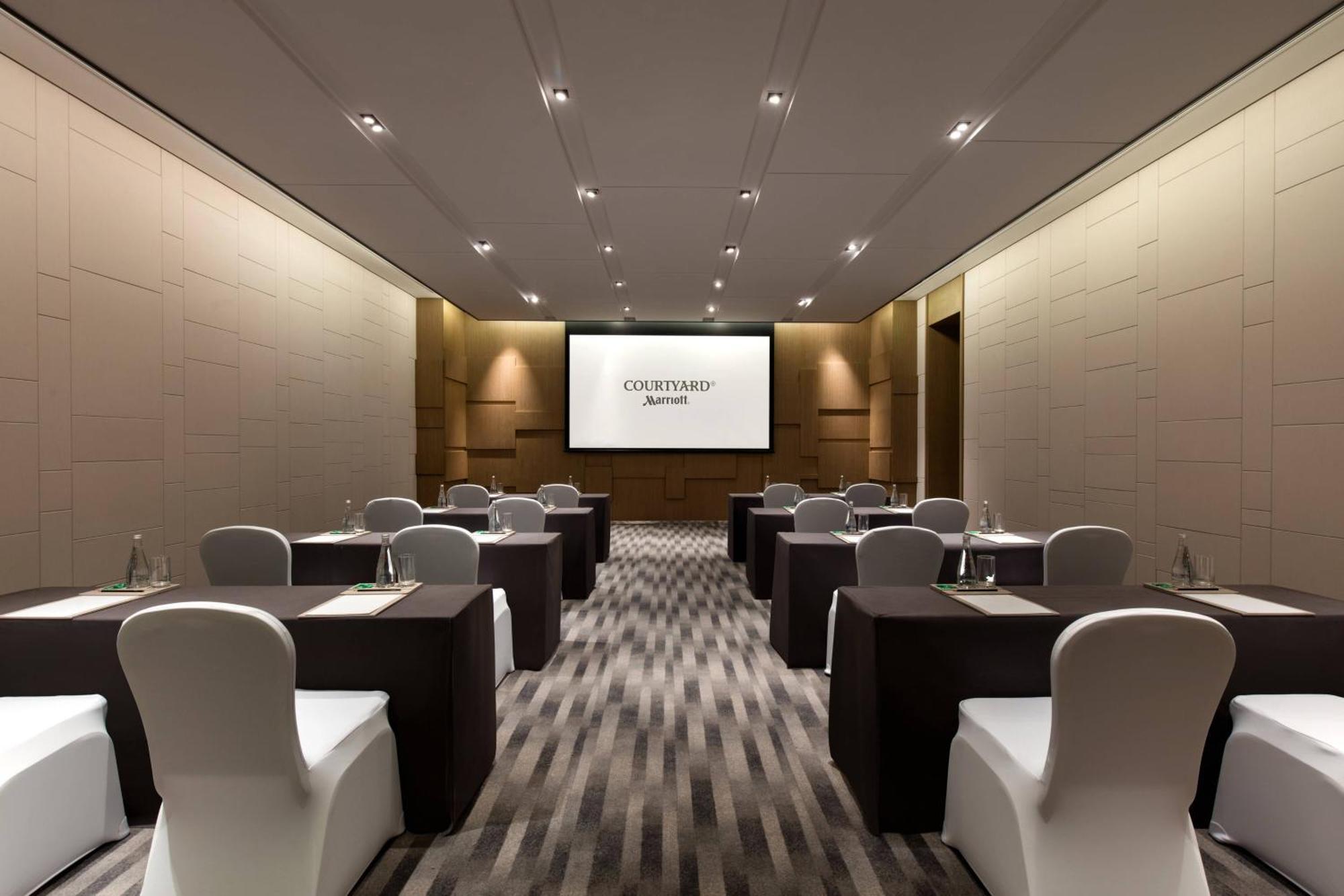 Courtyard By Marriott Changsha South Exterior photo